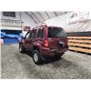 Image 20 : PARKSVILLE - 2002 JEEP LIBERTY, RED, 261573 KMS, 4X4. - B109667