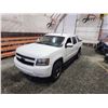 Image 4 : PARKSVILLE - 2009 CHEVROLET AVALANCHE, WHITE, 342072 KMS, 4X4 "NO RESERVE" - P209525