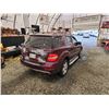 Image 15 : PARKSVILLE - 2009 MERCEDES ML320, RED, 285413 KMS, ALL WHEEL DRIVE. - P525310