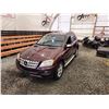 Image 4 : PARKSVILLE - 2009 MERCEDES ML320, RED, 285413 KMS, ALL WHEEL DRIVE. - P525310