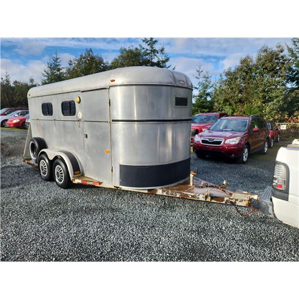 PARKSVILLE - 1986 ROAD KING HORSE TRAILER, SILVER "NO RESERVE" - D015464