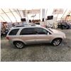 Image 13 : PARKSVILLE - 2008 PONTIAC TORRENT, SILVER, 197245 KMS, ALL WHEEL DRIVE. - D043154