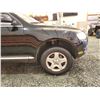 Image 25 : PARKSVILLE - 2004 VW TOUAREG, BLACK, 152592 MILES KMS, ALL WHEEL DRIVE. - D033743