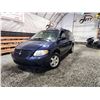 Image 1 : PARKSVILLE - 2005 DODGE GRAND CARAVAN, BLUE, 217233 KMS, FRONT WHEEL DRIVE. - D403139