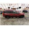 Image 12 : PARKSVILLE - 2002 GMC ENVOY, RED, 261712 KMS, 4X4. - D440784