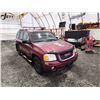 Image 9 : PARKSVILLE - 2002 GMC ENVOY, RED, 261712 KMS, 4X4. - D440784