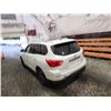 Image 22 : PARKSVILLE - 2017 NISSAN PATHFINDER, WHITE, 145562 KMS, 4X4. NO RESERVE. - D623883