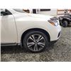Image 25 : PARKSVILLE - 2017 NISSAN PATHFINDER, WHITE, 145562 KMS, 4X4. NO RESERVE. - D623883