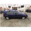 Image 12 : PARKSVILLE - 2000 VOLKSWAGEN GOLF, BLUE, 296816 KMS, FRONT WHEEL DRIVE. NO RESERVE. - D360855