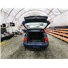 Image 42 : PARKSVILLE - 2000 VOLKSWAGEN GOLF, BLUE, 296816 KMS, FRONT WHEEL DRIVE. NO RESERVE. - D360855