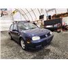 Image 8 : PARKSVILLE - 2000 VOLKSWAGEN GOLF, BLUE, 296816 KMS, FRONT WHEEL DRIVE. NO RESERVE. - D360855