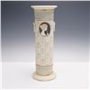 Image 1 : Weller Cream Ware Vase, Ethel