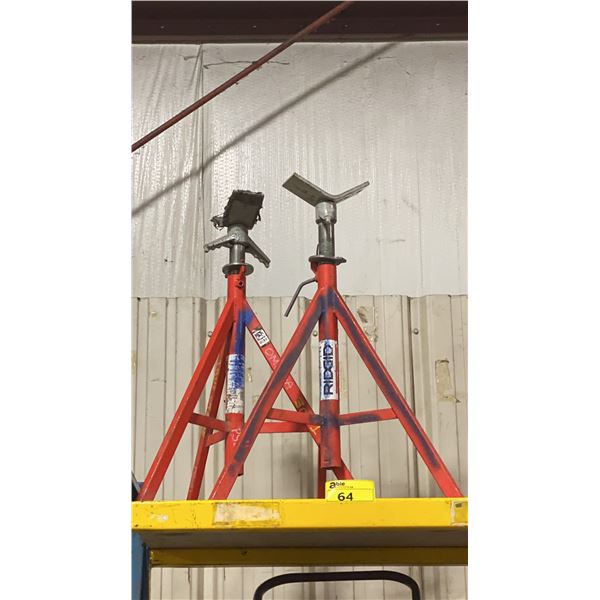 PAIR OF RIDGID VJ-99 V-HEAD ADJUSTABLE INDUSTRIAL PIPE STANDS