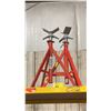 Image 1 : PAIR OF RIDGID VJ-99 V-HEAD ADJUSTABLE INDUSTRIAL PIPE STANDS