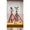 Image 1 : PAIR OF RIDGID VJ-99 V-HEAD ADJUSTABLE INDUSTRIAL PIPE STANDS