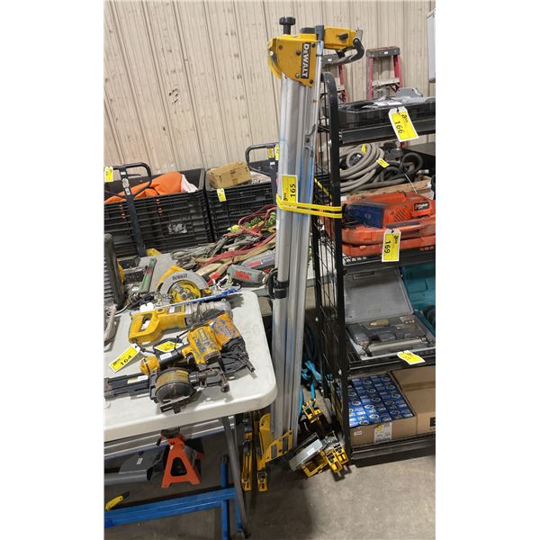 DEWALT DW723 FOLDING PORTABLE INDUSTRIAL MITER SAW STAND WITH 2 SAW CONNECTOR FEET & PARTS