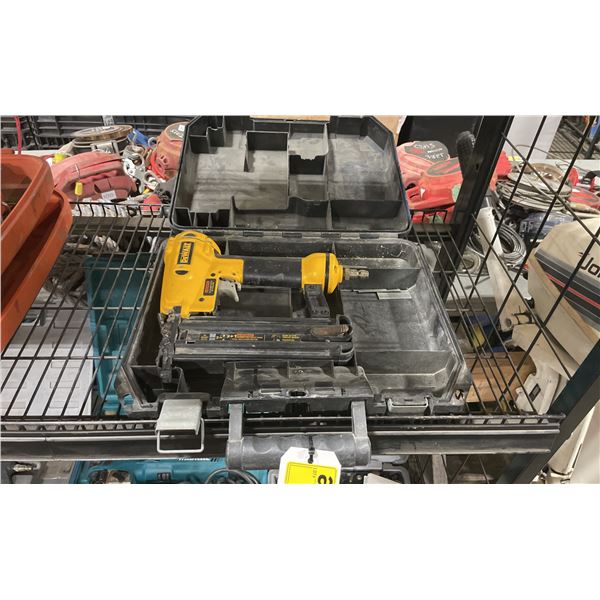 DEWALT D51238 2" PNEUMATIC 18 GAUGE BRAD NAILER IN HARD TRANSPORT CASE