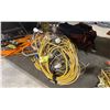 Image 1 : STACK OF ASSORTED INDUSTRIAL JOB SITE ROPE LIGHTING