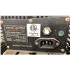 Image 6 : 4 VANQUISH D/E 1000 COMMERCIAL ELECTRIC DIGITAL BALLASTS WITH POWER CABLES, & 10 VANQUISH VL 600