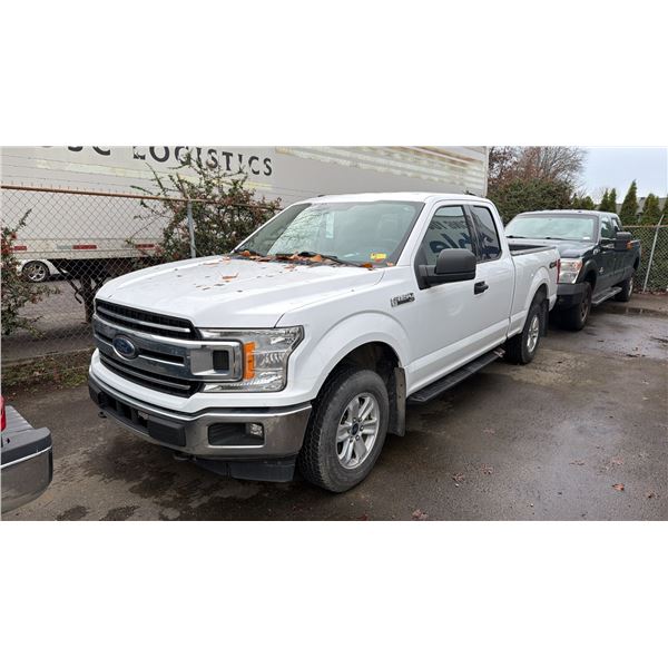 2018 FORD F-150 XLT, 2DR EXT CAB PU, WHITE, VIN 1FTFX1E55JKD75842,