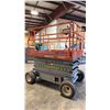Image 4 : SKYJACK SJ 111-6832 ORANGE 32" X 68" INDUSTRIAL 1000 LBS CAPACITY ELECTRIC MAN LIFT WITH EXTENSION