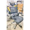 Image 2 : FAST TRACK IMPEX HE1001 BLACK MESH HIGH BACK ADJUSTABLE TASK CHAIR *DISPLAY, NOT IN BOX*