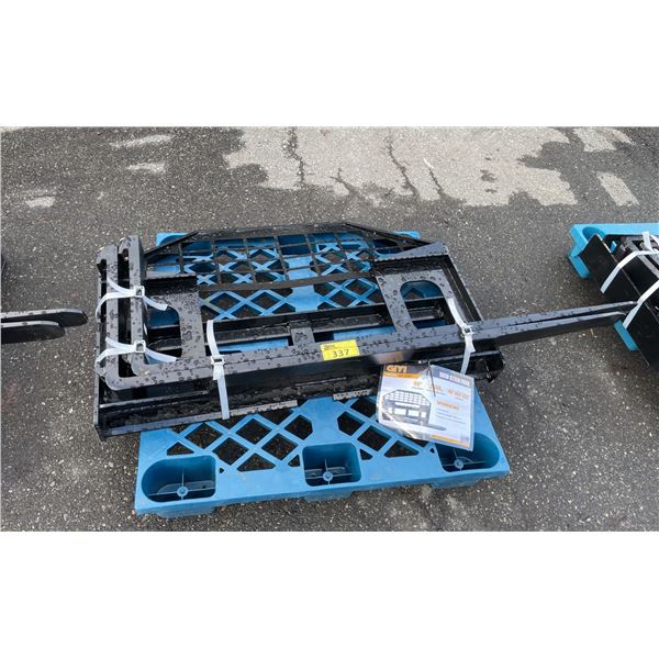 GIYI GY-DHC BLACK 60" HYDRAULIC SKID STEER FORK ATTACHMENT *WITH FORKS*