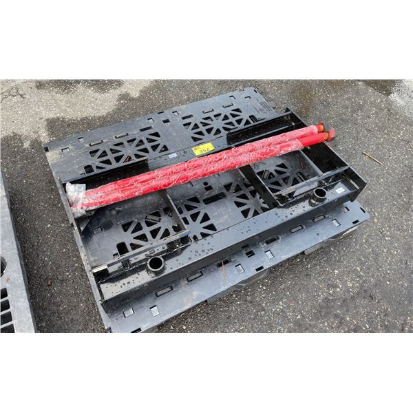 GIYI GY-BF47 BLACK INDUSTRIAL 47" SKID STEER BALE FORK ATTACHMENT *WITH FORKS*