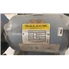 Image 2 : BALDOR CLASS B 3/4 HP INDUSTRIAL ELECTRIC DUAL BENCH GRINDER