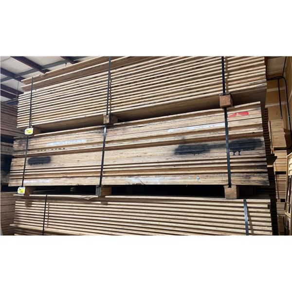 LIFT OF 10' X 4' DOUBLE SIDED BAMBOO VENEERED 1 1/4" THICK CONSTRUCTION GRADE PLYWOOD
