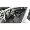 Image 6 : 2012 FORD FIESTA SE, 4DR SEDAN, WHITE, VIN 3FADP4BJ4CM108364,