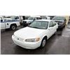 Image 1 : 1998 TOYOTA CAMRY LE, 4DR SEDAN, WHITE, VIN JT2BG22K2W0149171,