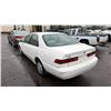 Image 2 : 1998 TOYOTA CAMRY LE, 4DR SEDAN, WHITE, VIN JT2BG22K2W0149171,