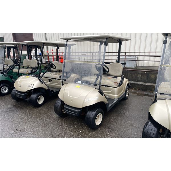 BEIGE CLUB CAR GAS ELECTRIC ASSISTED GOLF CART WITH FRONT WINDSHIELD & COVER *NO KEYS, NO