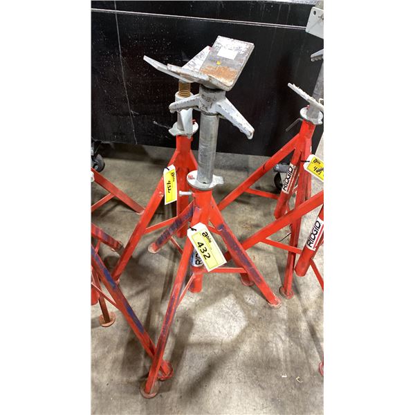 PAIR OF RIDGID VJ-99 V-HEAD ADJUSTABLE INDUSTRIAL PIPE STANDS