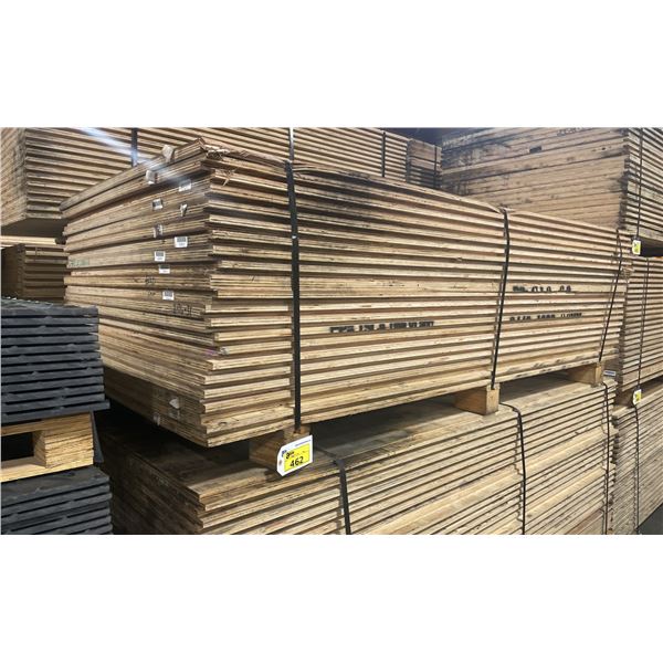 LIFT OF 10' X 4' DOUBLE SIDED BAMBOO VENEERED 1 1/4" THICK CONSTRUCTION GRADE PLYWOOD