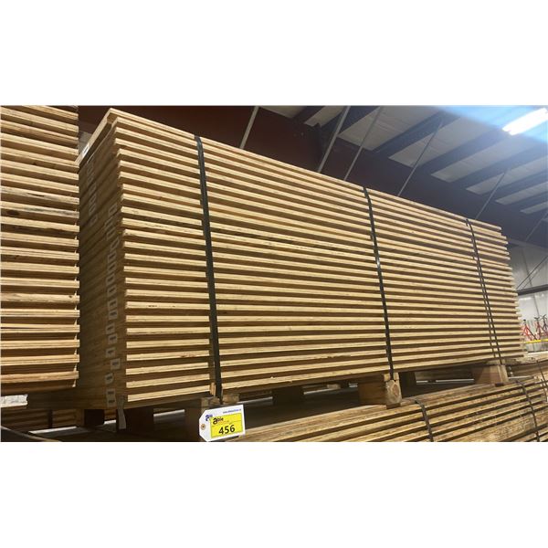 LIFT OF 10' X 4' DOUBLE SIDED BAMBOO VENEERED 1 1/4" THICK CONSTRUCTION GRADE PLYWOOD