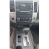 Image 7 : 2015 NISSAN FRONTIER SV 4X4, 2DR EX CAP PICKUP, WHITE, VIN 1N6AD0CW2FN756978,