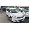 Image 4 : 2012 NISSAN VERSA, 4DR HATCHBACK, WHITE, VIN 3N1BC1CP5CL363242,
