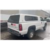Image 3 : 2006 CHEVROLET 2500HD LS, 2DR PICKUP, WHITE, VIN 1GCHC24UX6E119432,