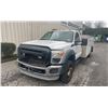 Image 1 : 2011 FORD F450 SUPERDUTY, 2DR UTILITY TRUCK, WHITE, VIN 1FDUF4GT2BEC43026,