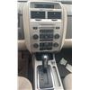Image 7 : 2008 FORD ESCAPE HYBRID, 4DR SUV, WHITE, VIN 1FMCU59H78KE72828,