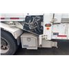 Image 16 : 2017 PETERBILT PB320, 2DR GARBAGE TRUCK, WHITE, VIN 3BPZLJ0X2HF173436,