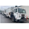 Image 4 : 2017 PETERBILT PB320, 2DR GARBAGE TRUCK, WHITE, VIN 3BPZLJ0X2HF173436,