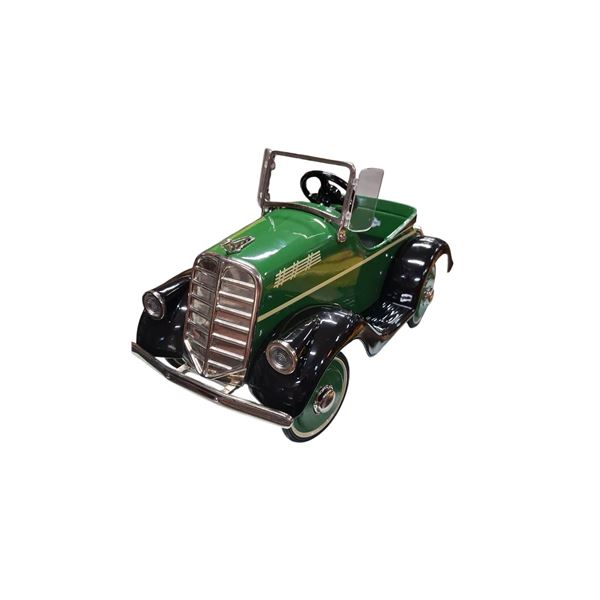 Hallmark mini pedal car w/box 1935 Steelcraft, box is 9"