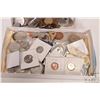 Image 3 : Large selection of assorted foreign coins and tokens/ medallions