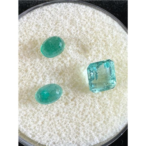 Trio of Natural Emerald Gemstones   Mixed Cuts