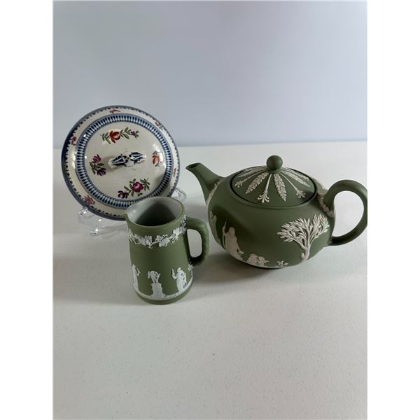 Wedgwood Jasperware Teapot & Creamer (Sage Green) with Floral Plate