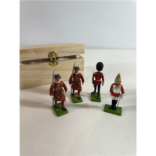 Set of 4 Vintage Lead British Soldier Figures – Hand Painted