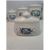 Image 10 : Blue Heart Pattern Kitchen Canister Set